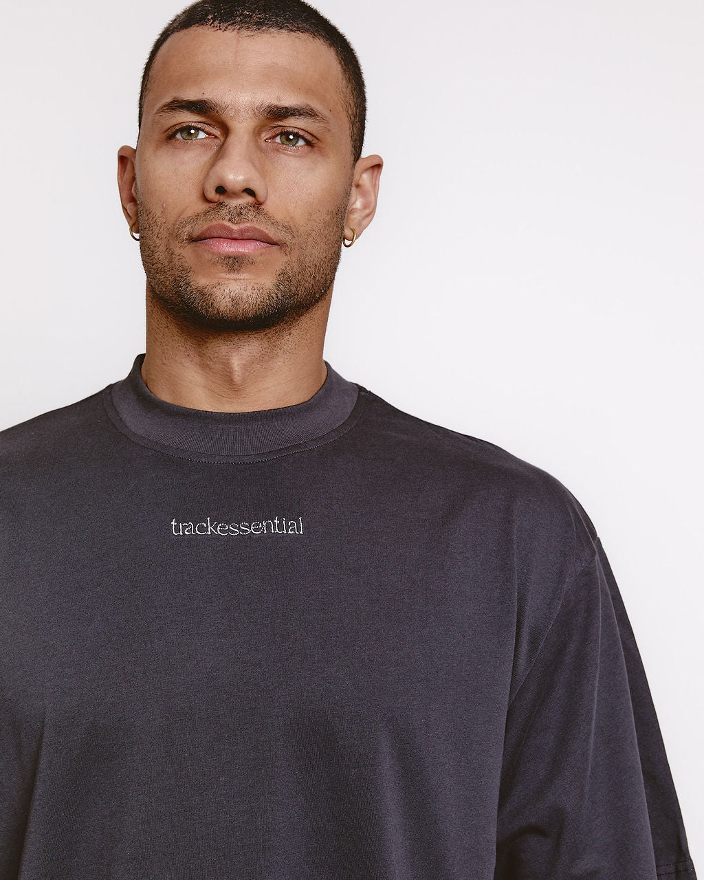 trackessential t-shirt grey