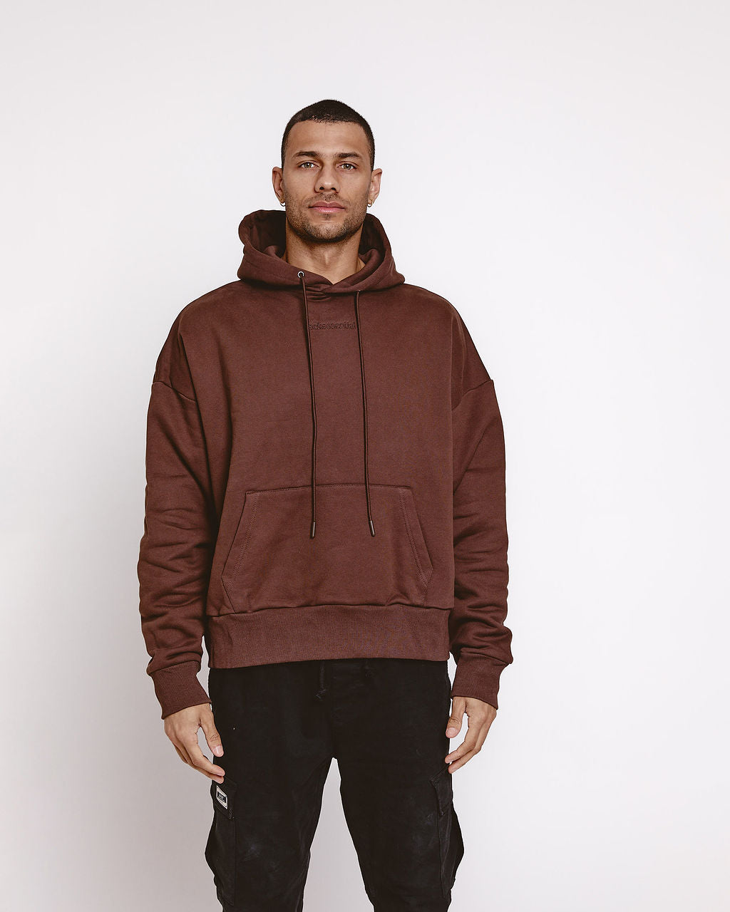 trackessential boxy hoodie in mocha