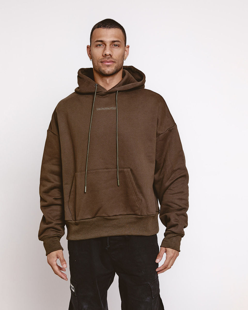 trackessential boxy hoodie in olive night