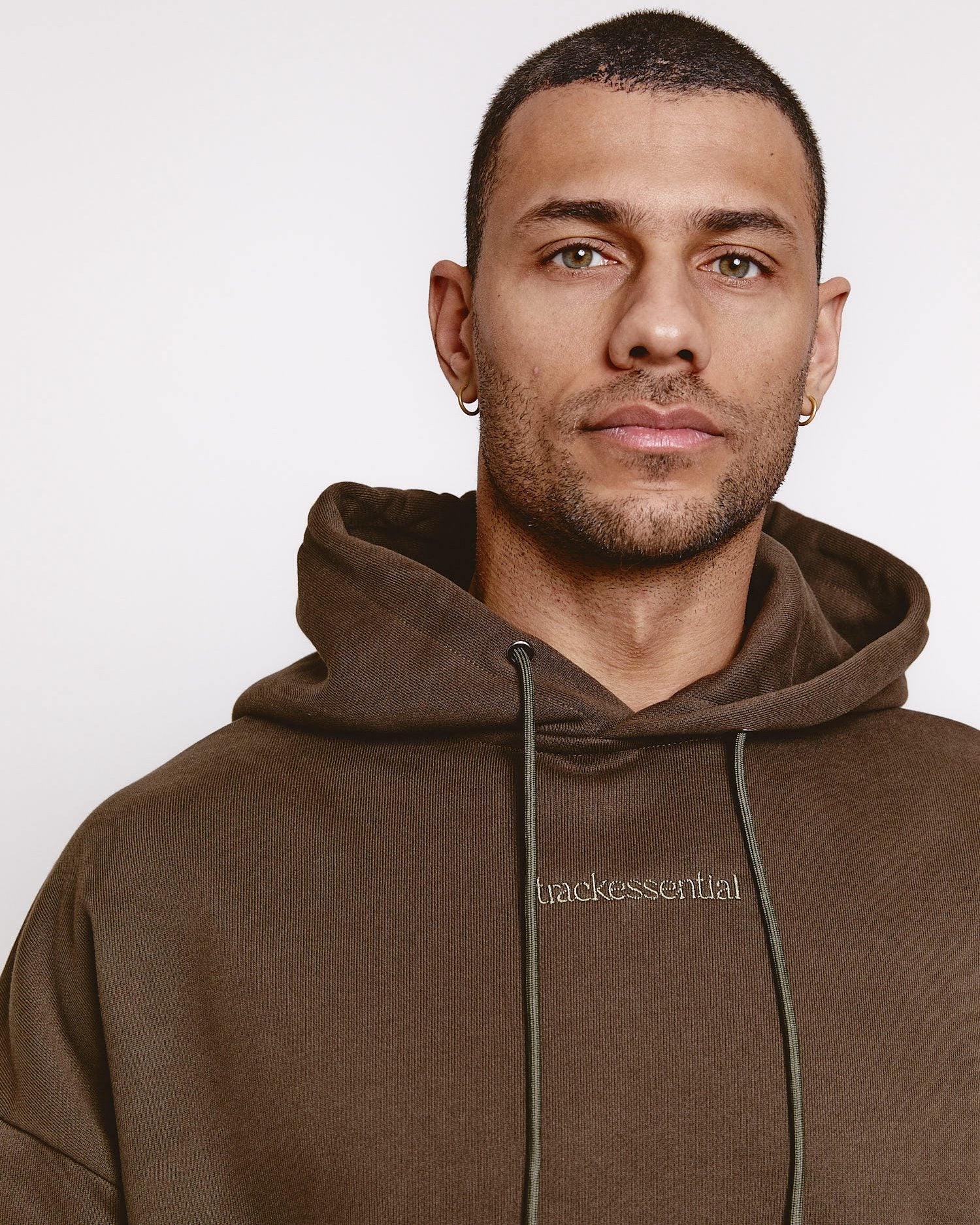 trackessential boxy hoodie in olive night