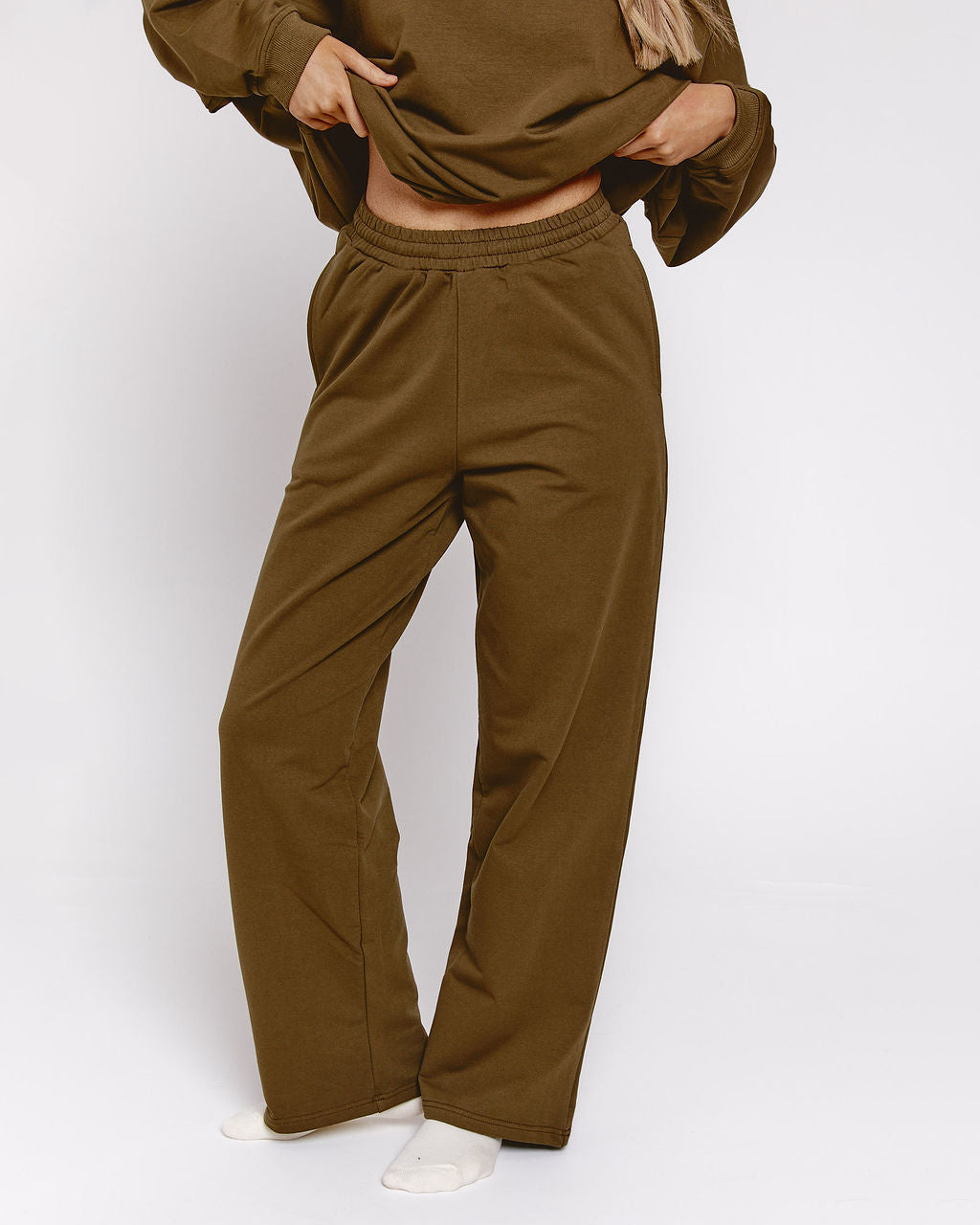 Oversized Straight Leg Jogger - Olive Night