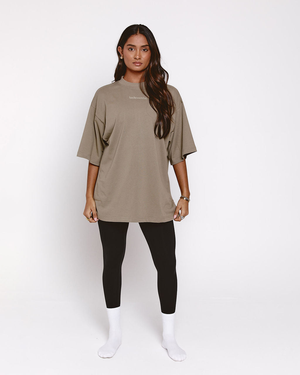 trackessential t-shirt olive night